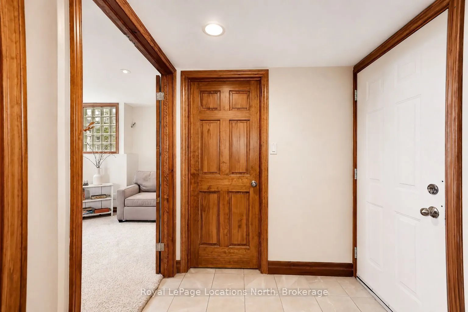224 Blueski George Crescent #16