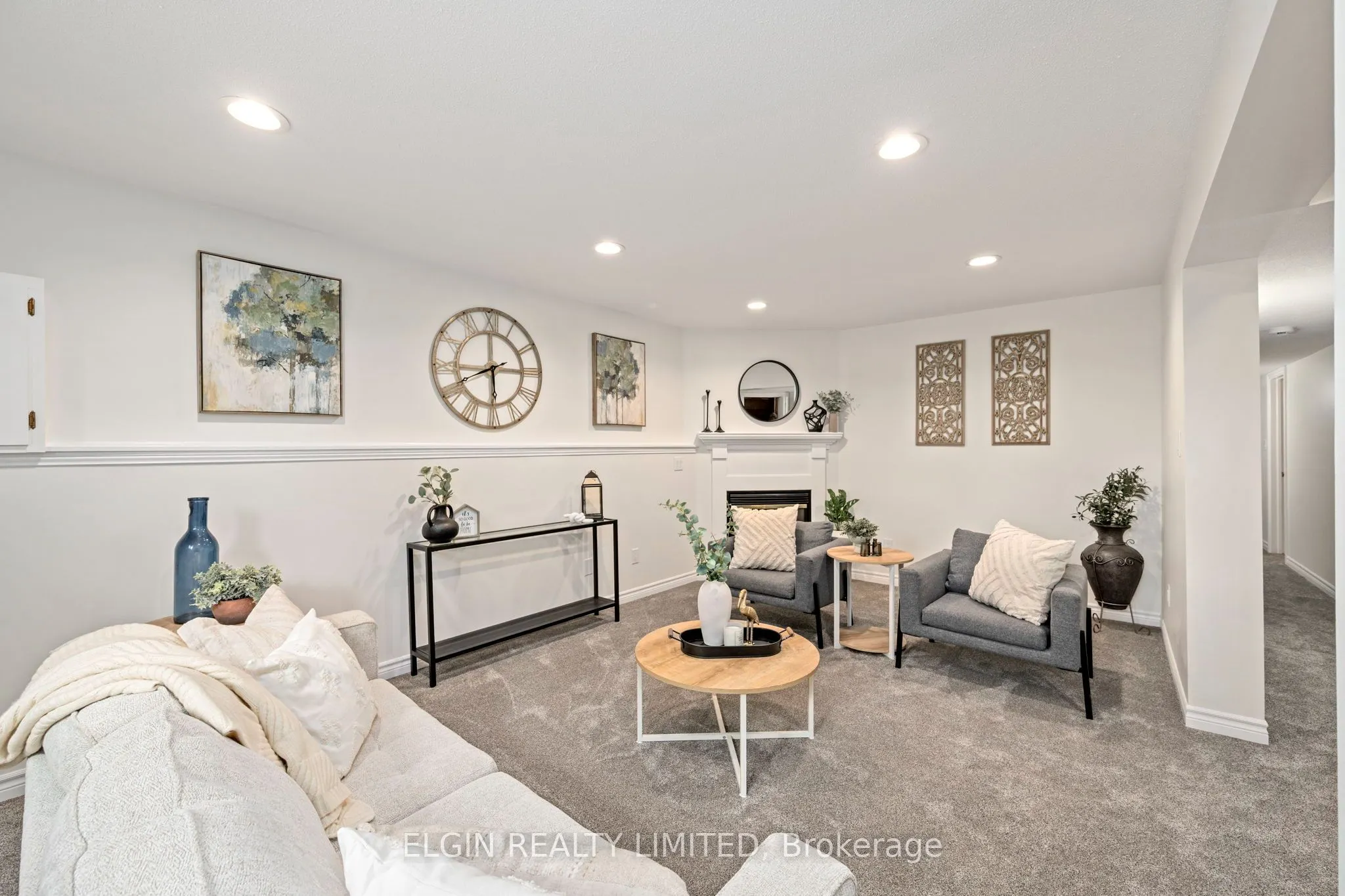 52 Oldewood Crescent