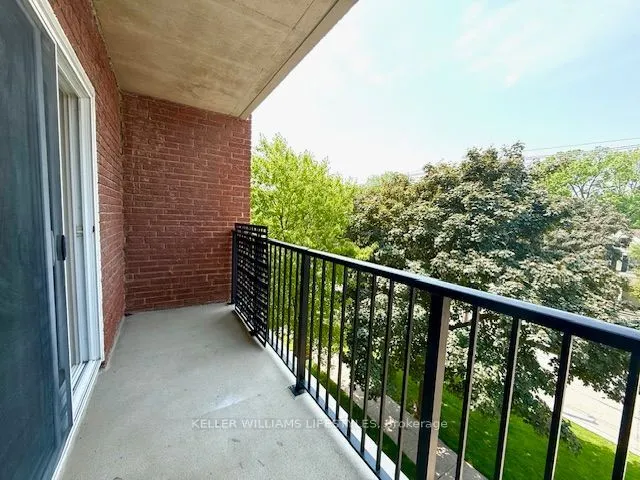 570 William Street #401