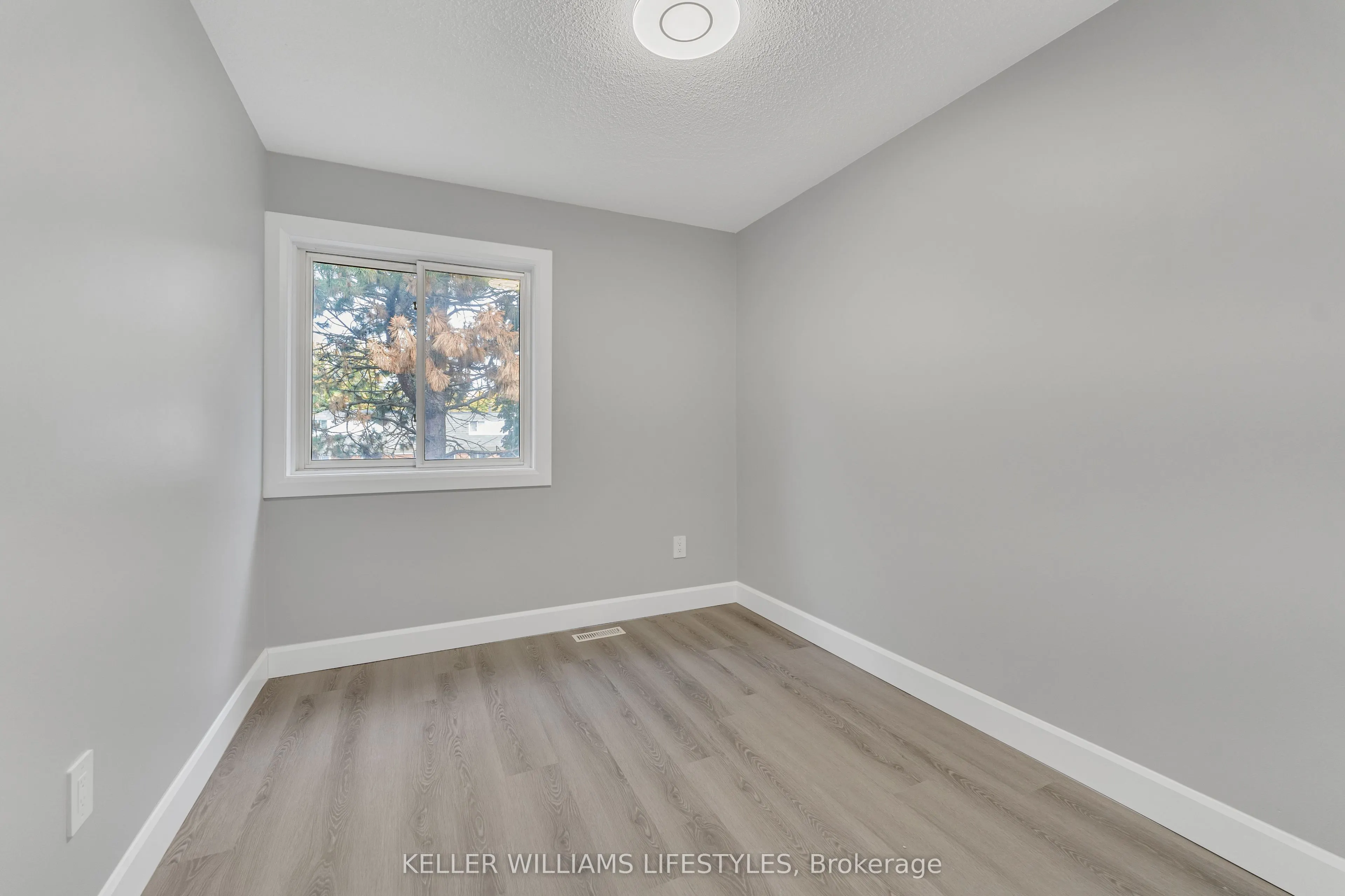700 Osgoode Drive #182