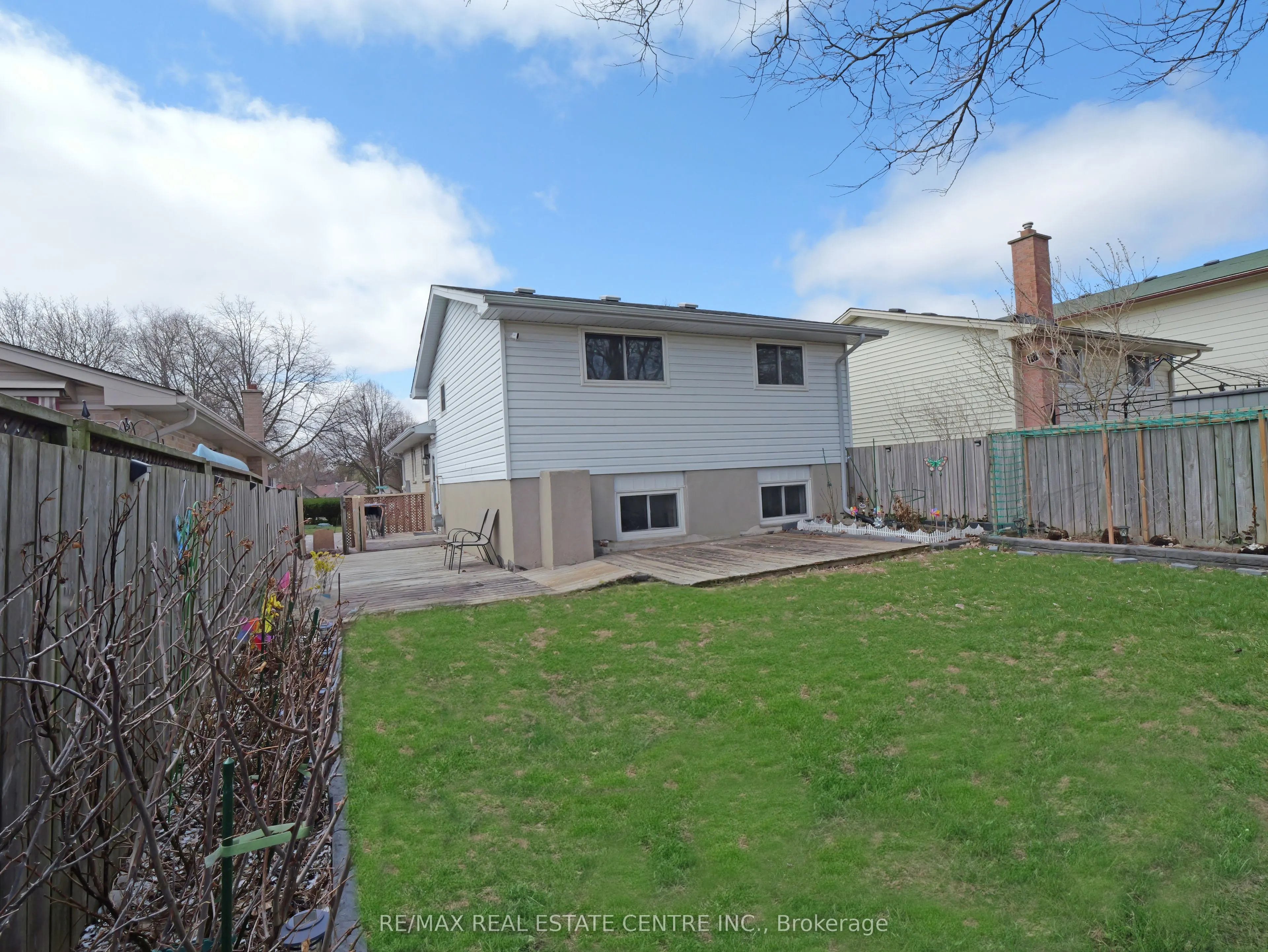 771 Monsarrat Avenue