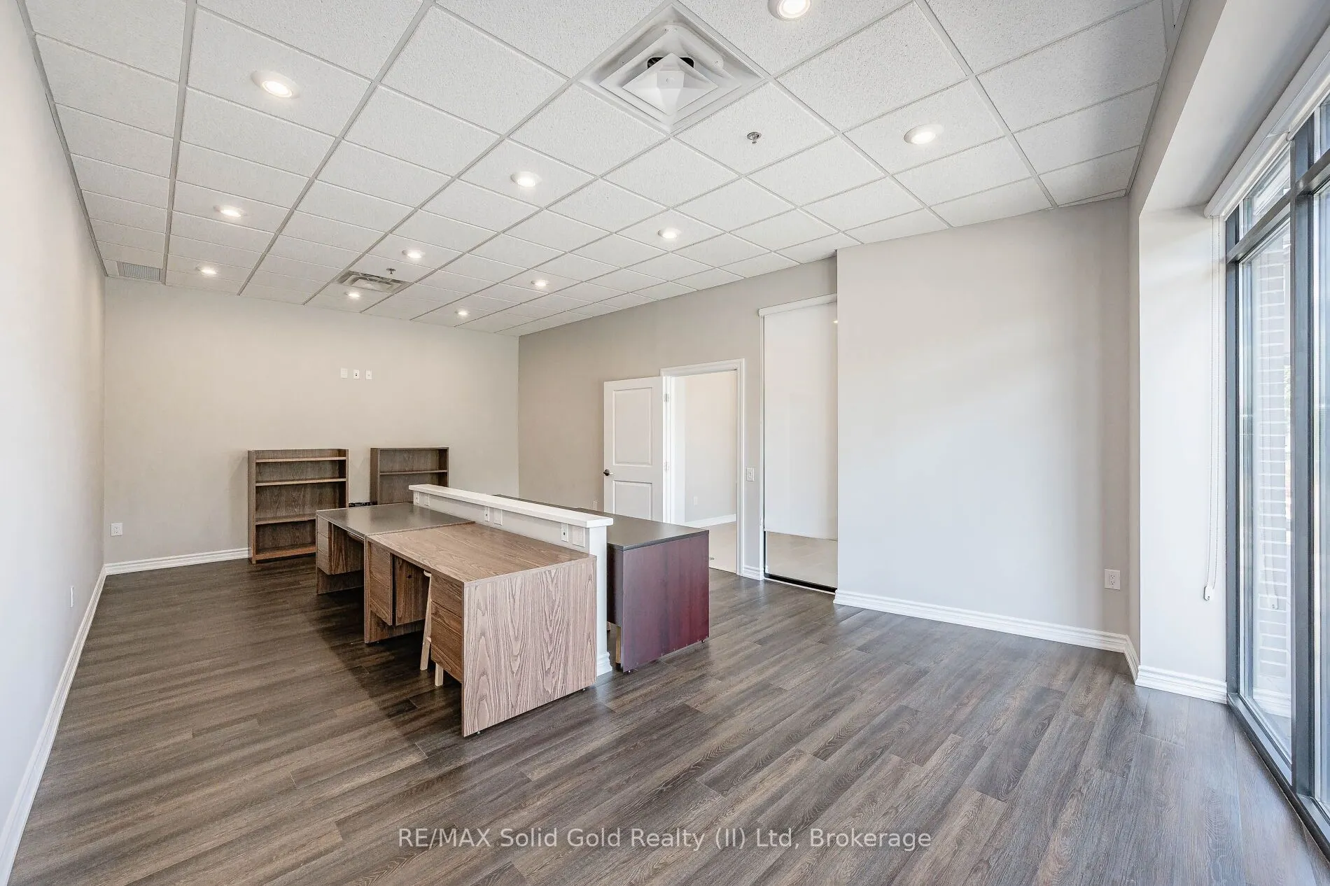 150 Wellington Street E #104