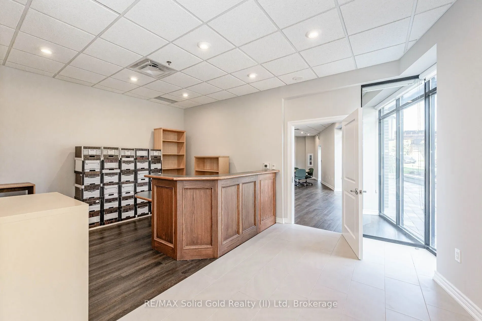 150 Wellington Street E #104