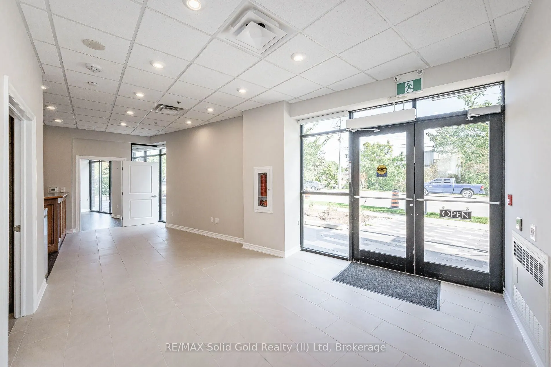 150 Wellington Street E #104