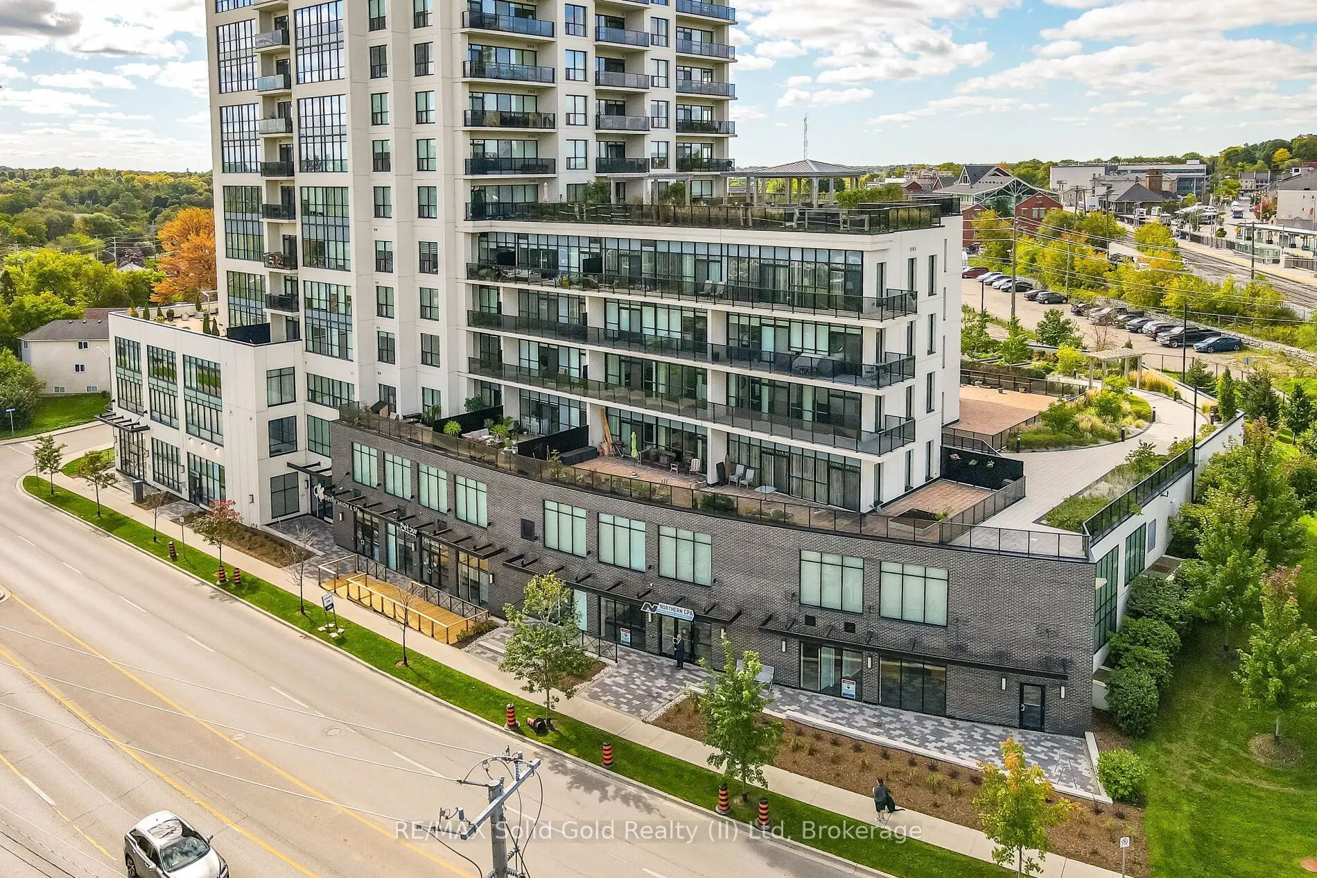 150 Wellington Street E #104