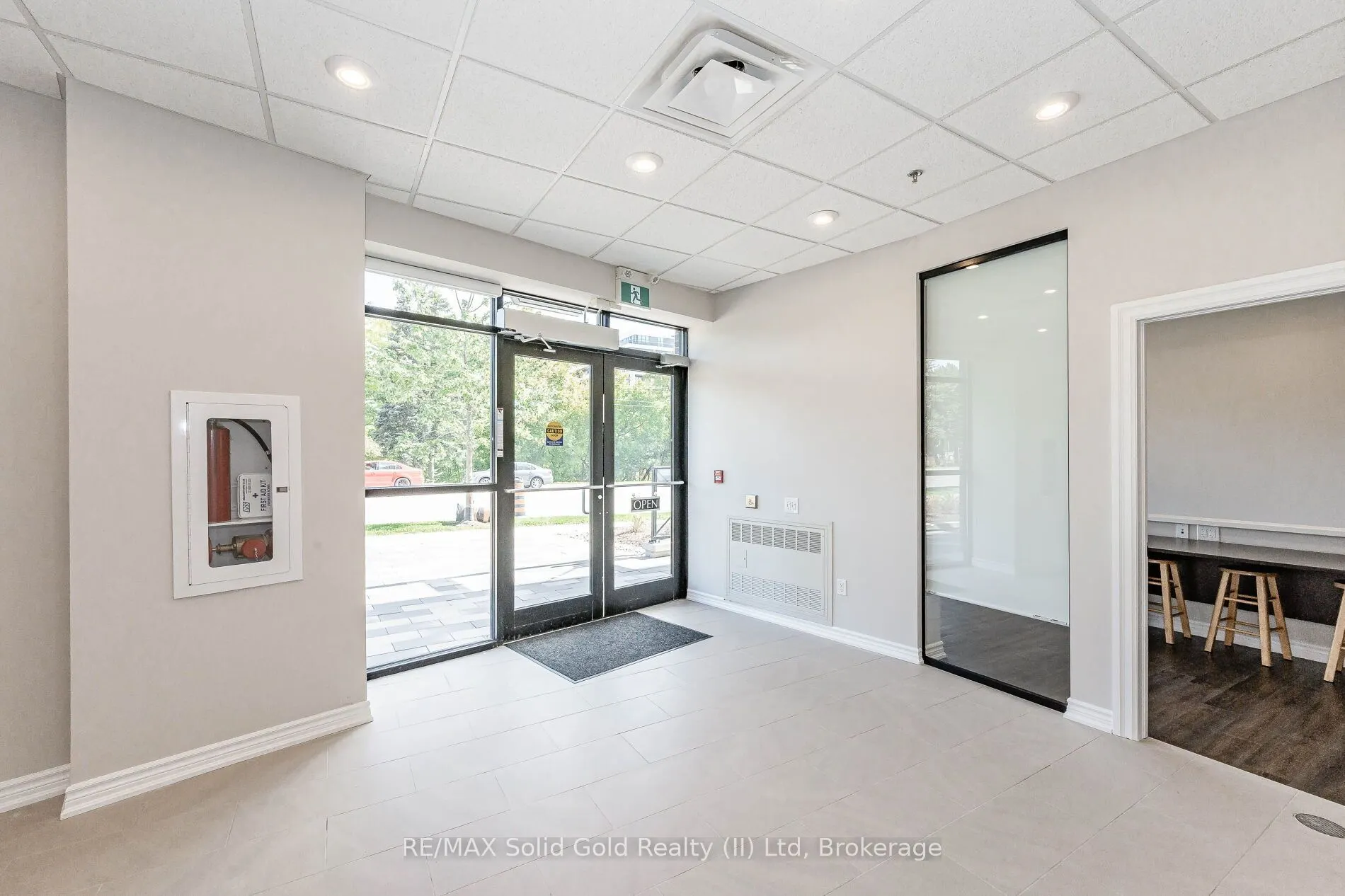 150 Wellington Street E #104