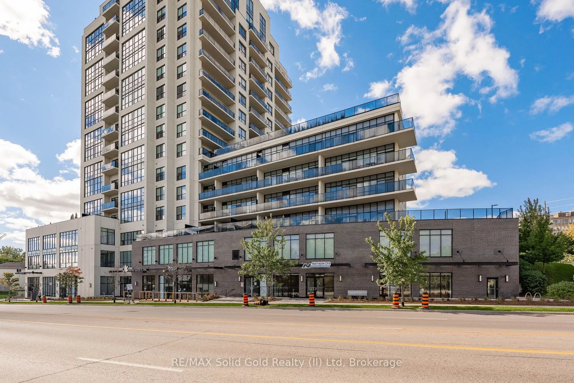 150 Wellington Street E #104