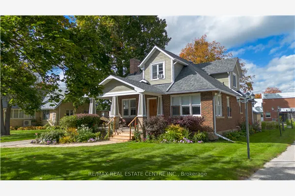 314 Main Street E