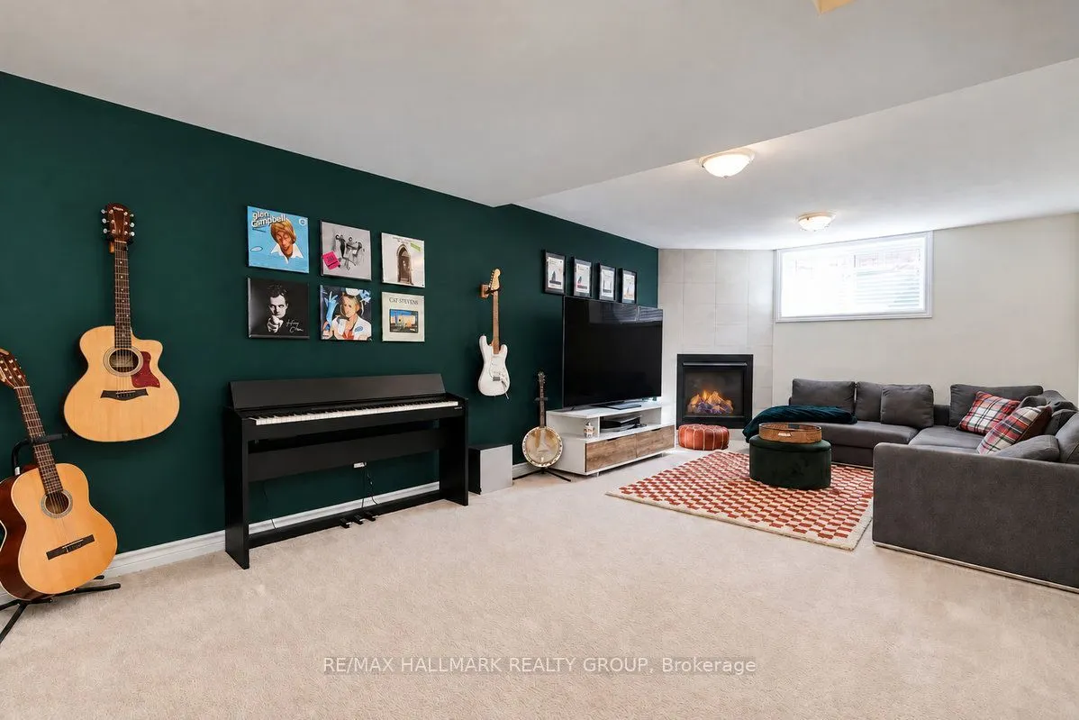 514 Hyssop Street