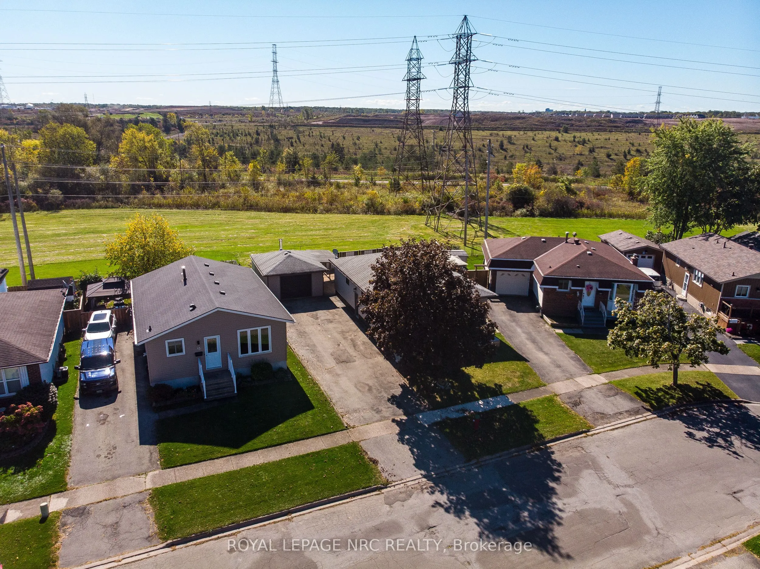 39 CHANTAL Court