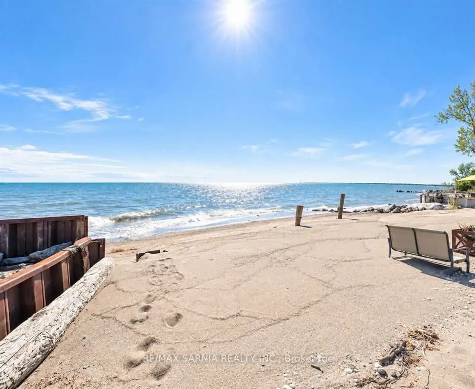 18200 Erie Shore Drive