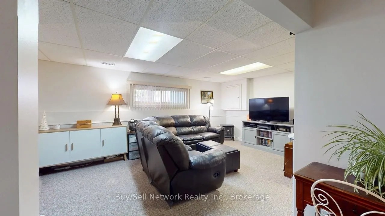 2255 Denure Drive