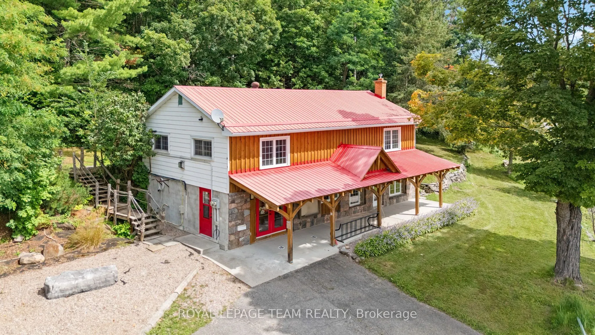 1716 Calabogie Road