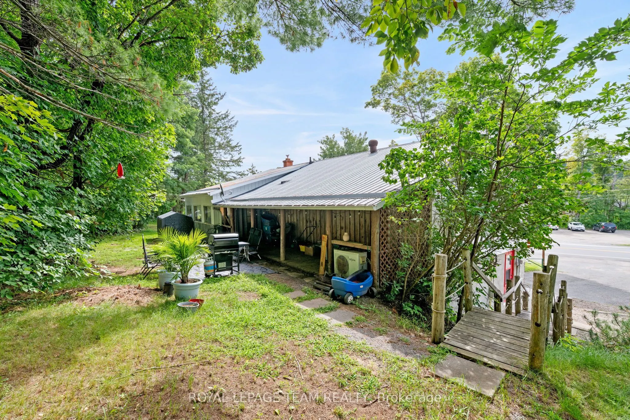 1716 Calabogie Road