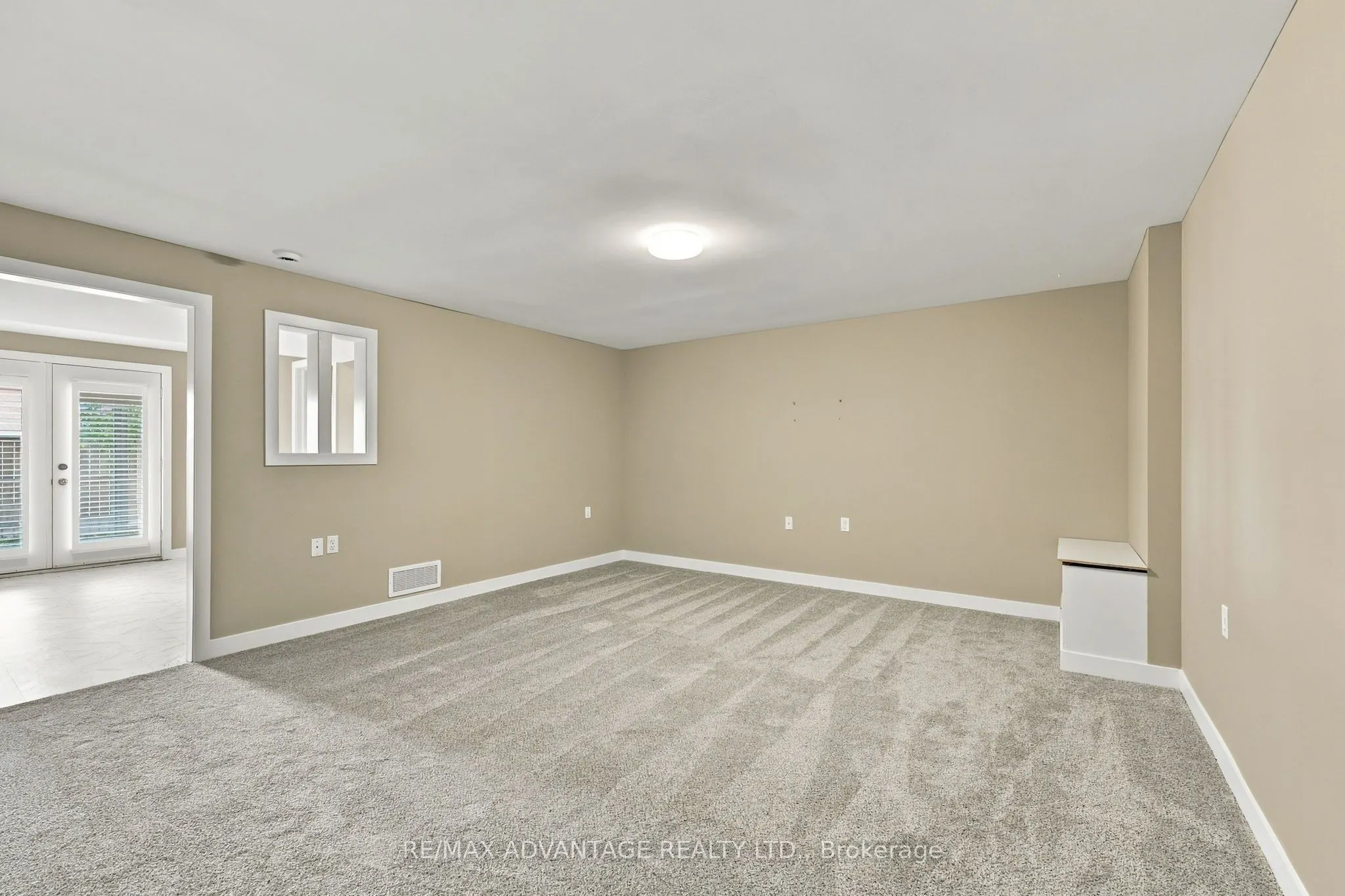 122 Sherwood Forest Square #7