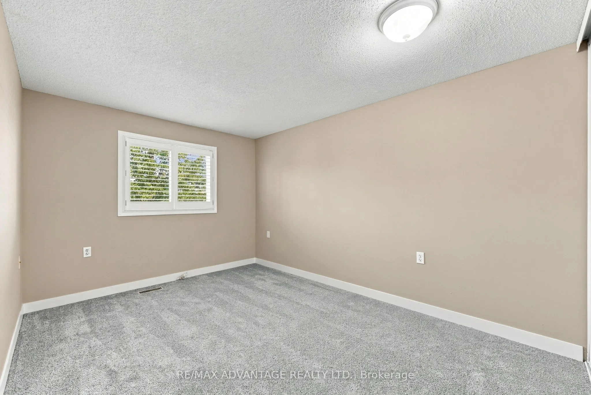 122 Sherwood Forest Square #7