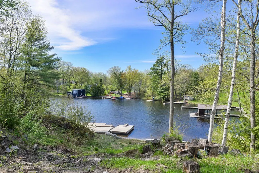 482 Kings Farm Road