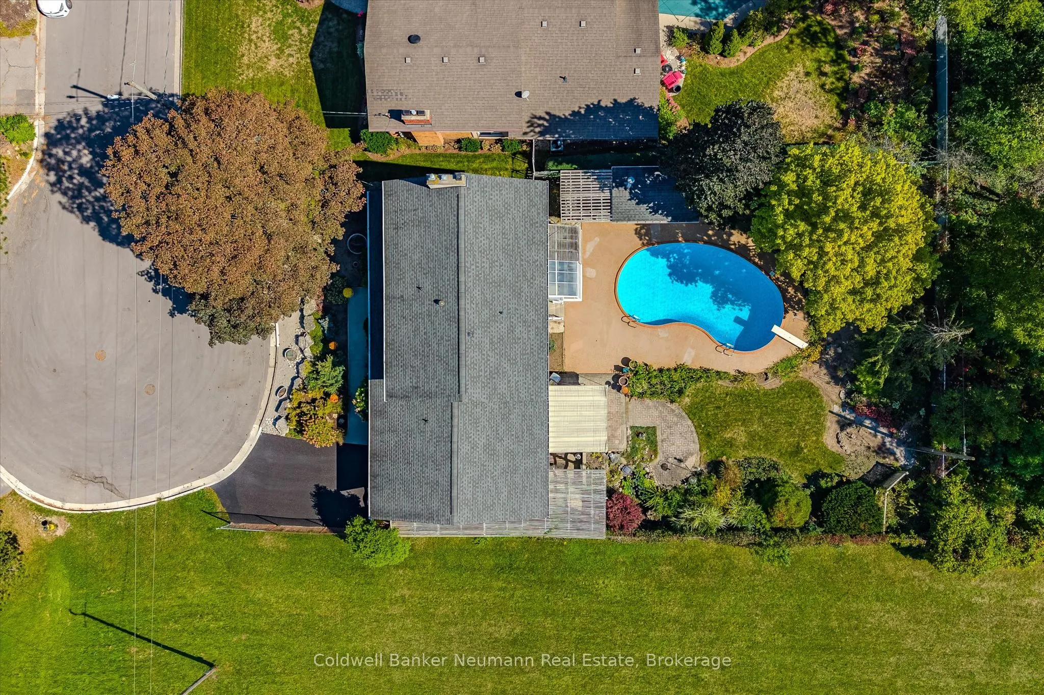 26 Maplewood Drive