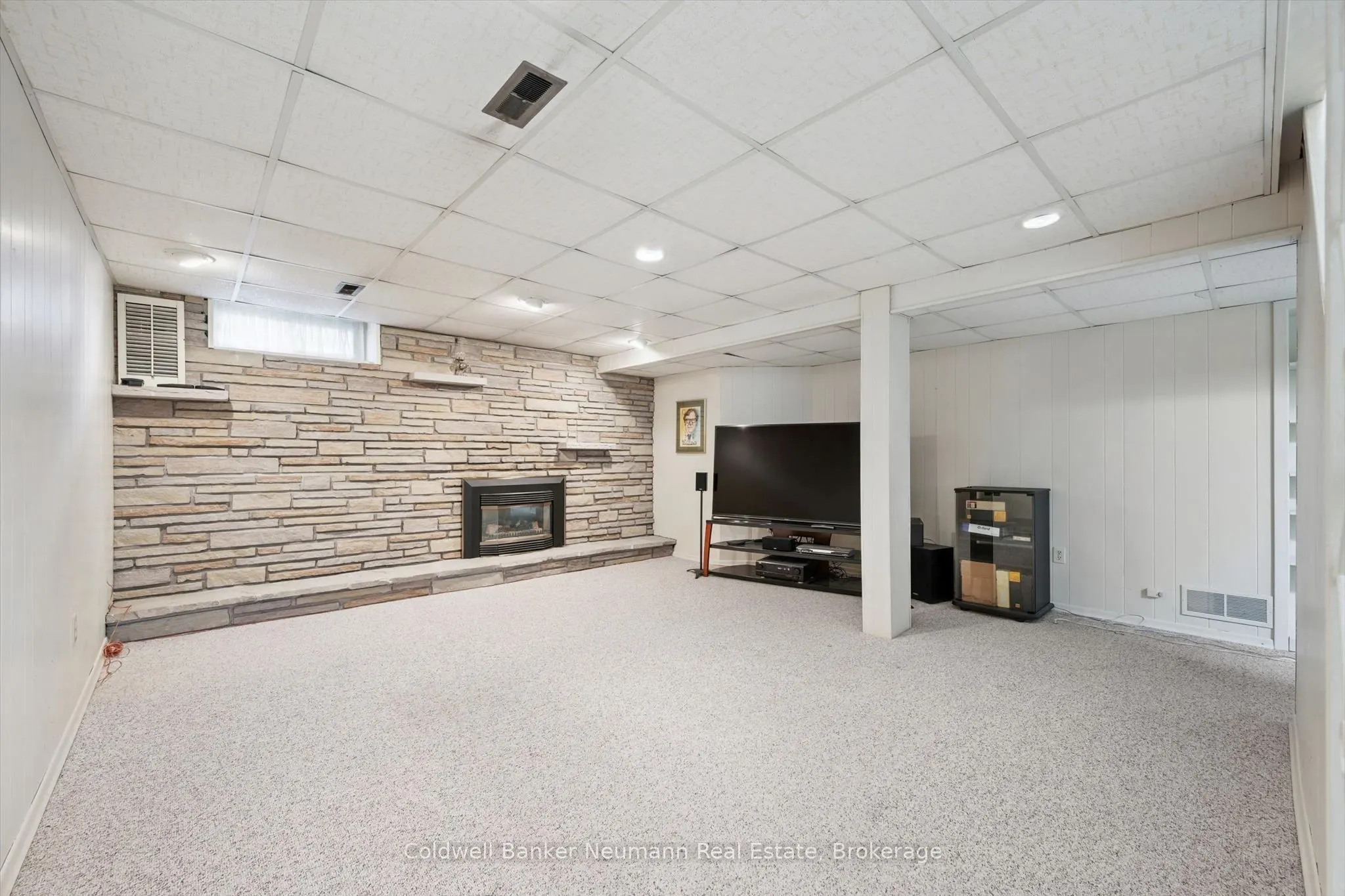 26 Maplewood Drive