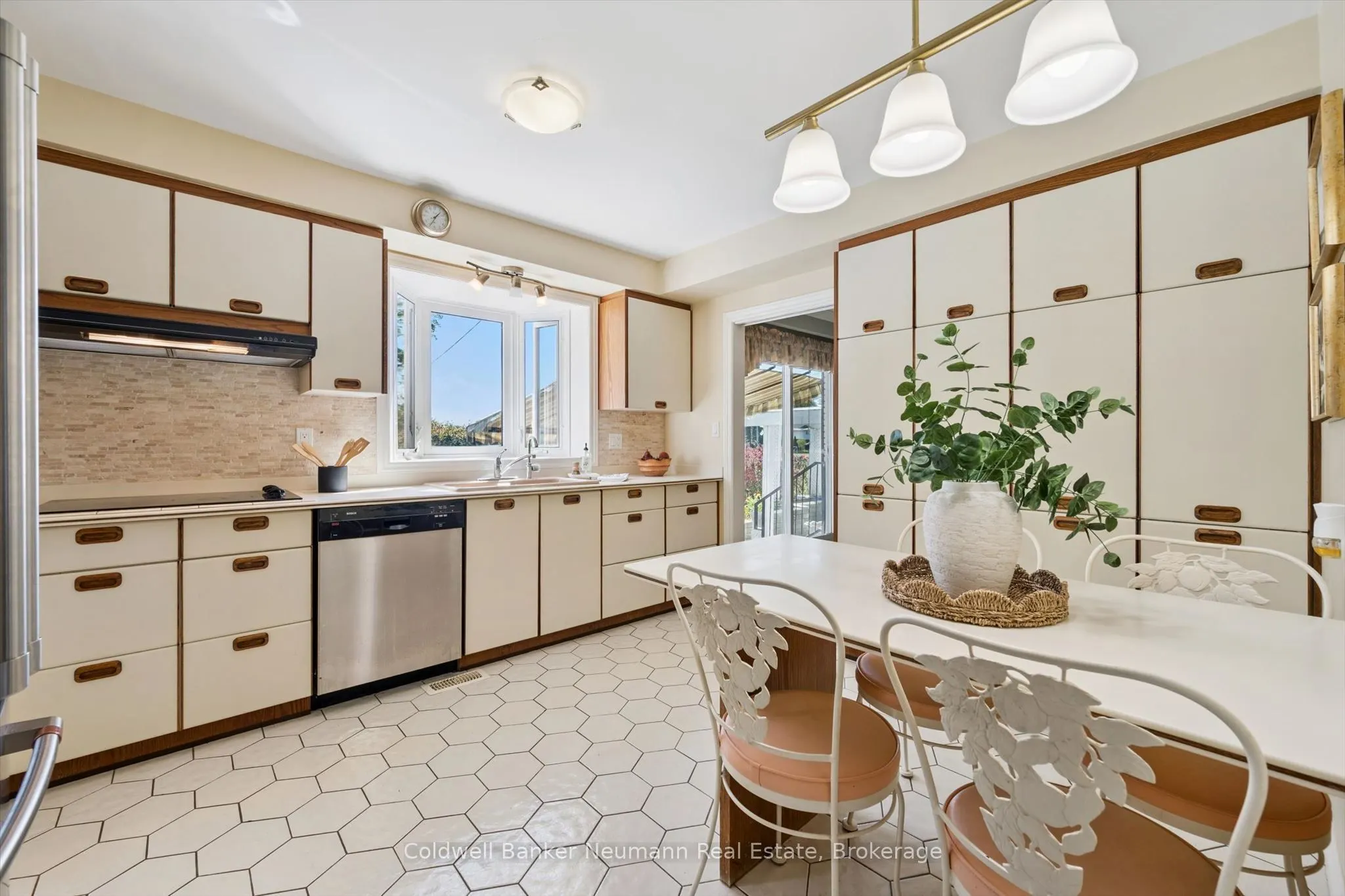 26 Maplewood Drive