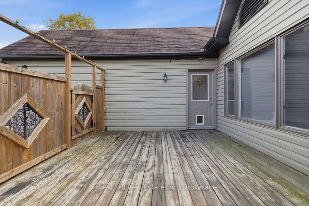 21 Sabrina Park Drive