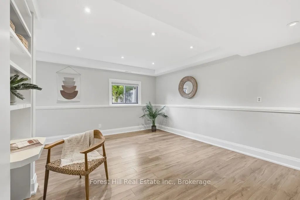 21 Sabrina Park Drive