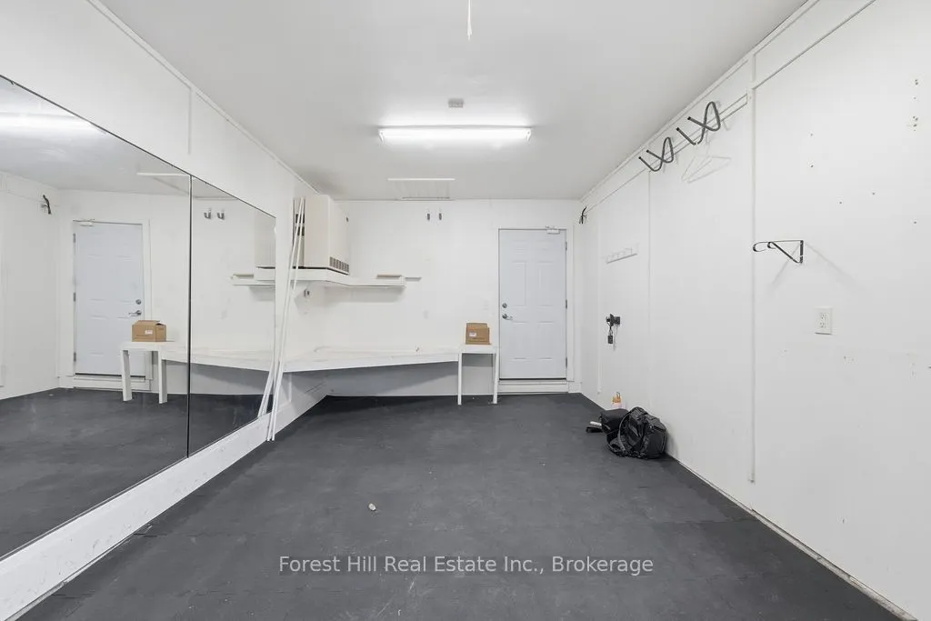 21 Sabrina Park Drive