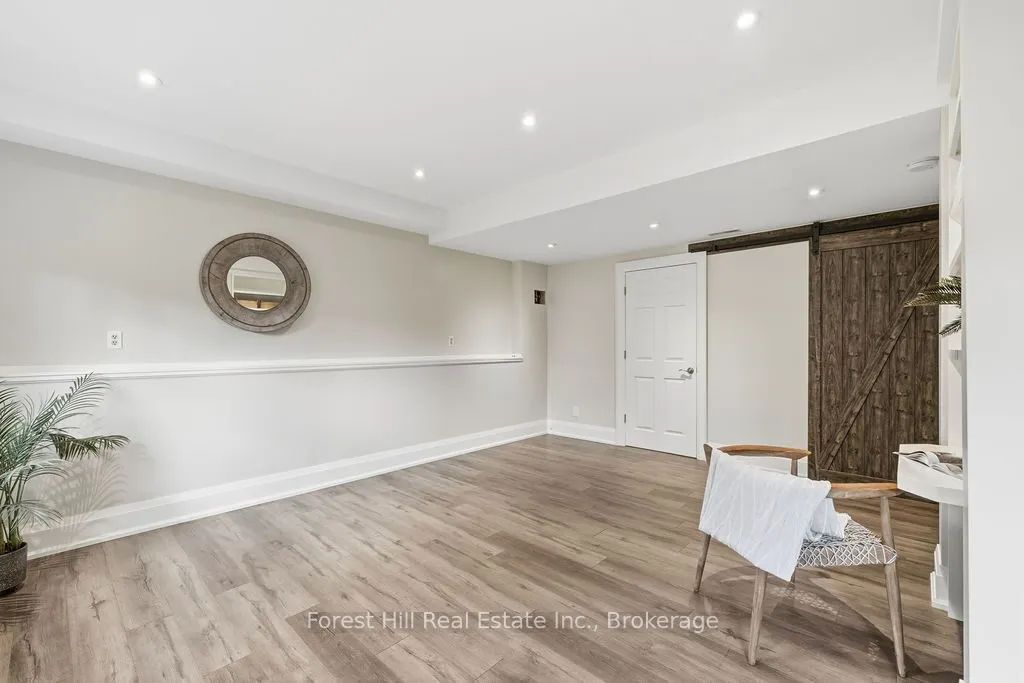 21 Sabrina Park Drive