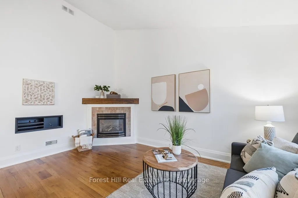 21 Sabrina Park Drive