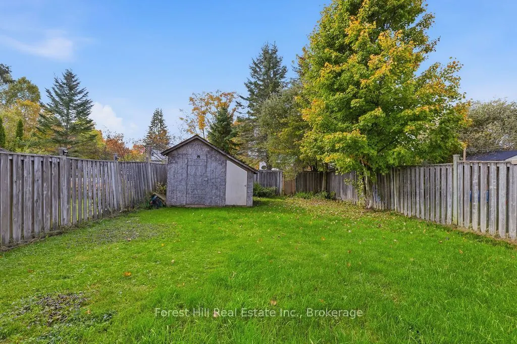 21 Sabrina Park Drive