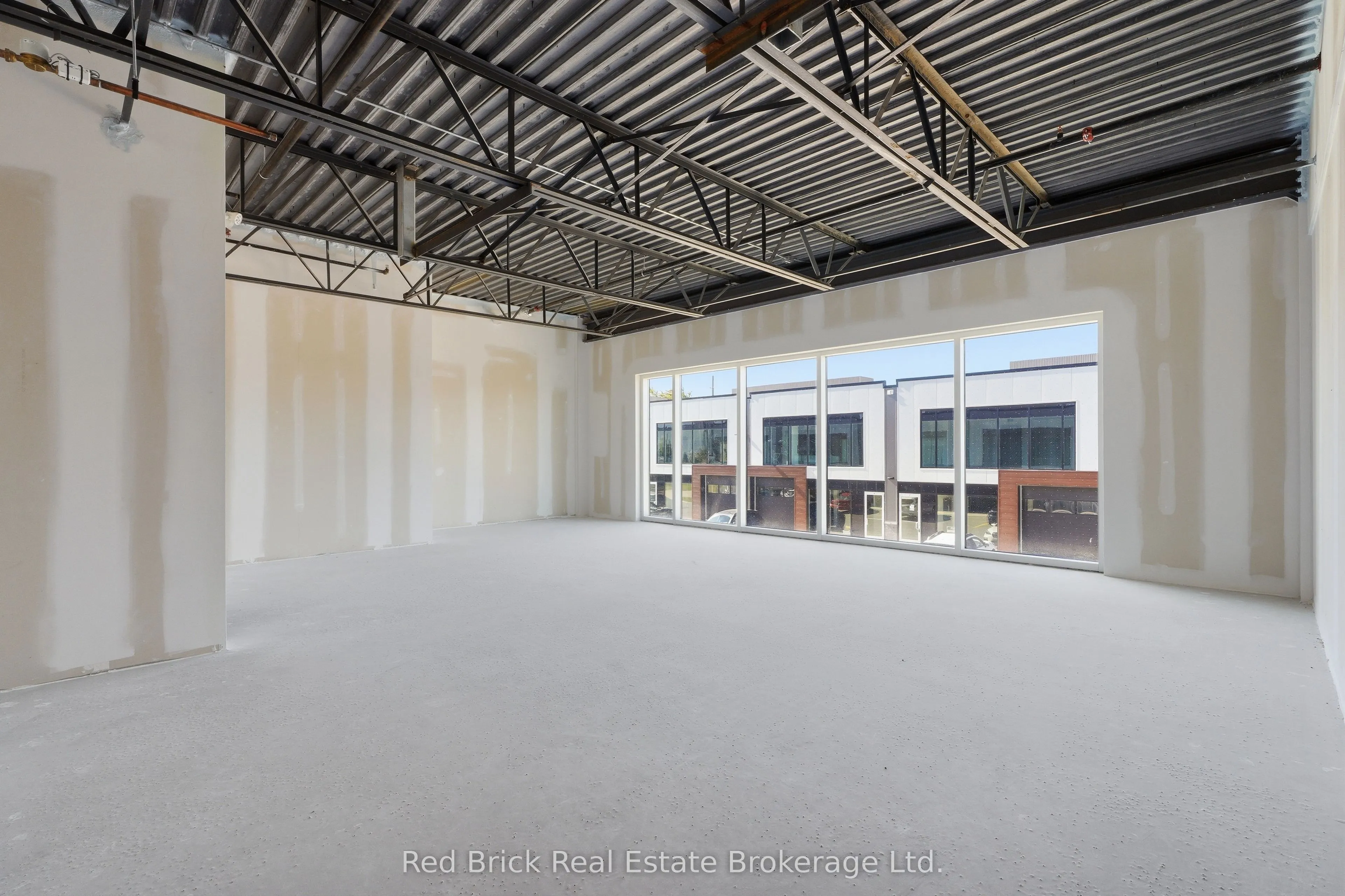 587 Hanlon Creek Boulevard #11
