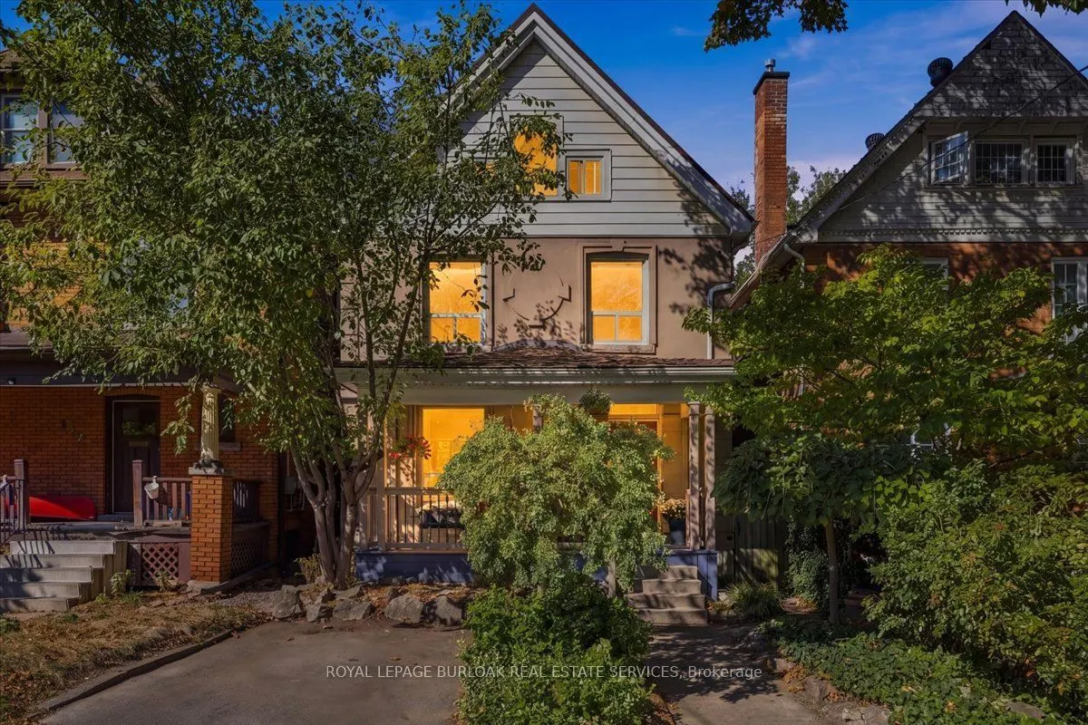 98 Sanford Avenue S
