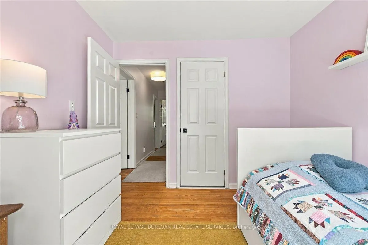 98 Sanford Avenue S