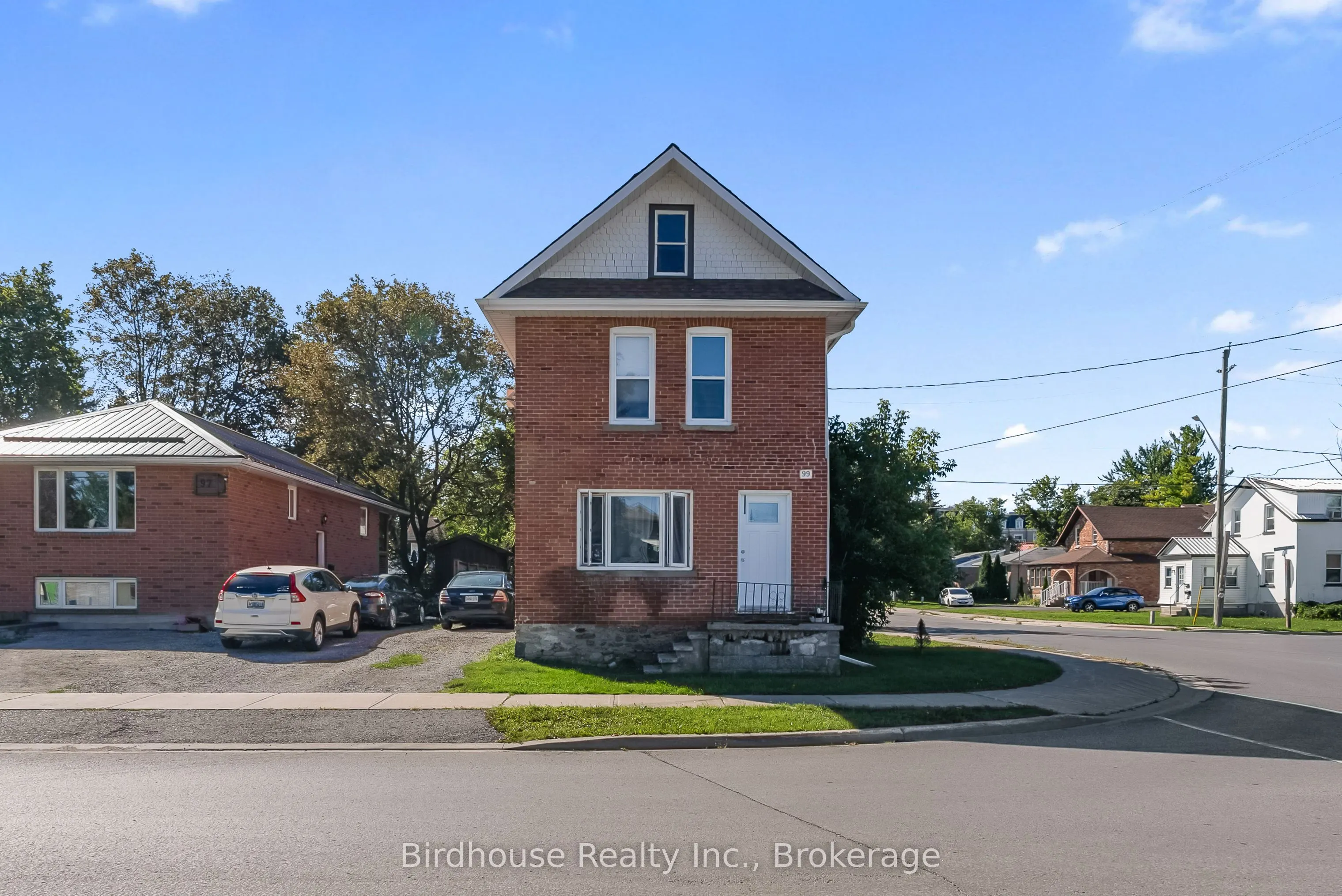 99 Durham Street W
