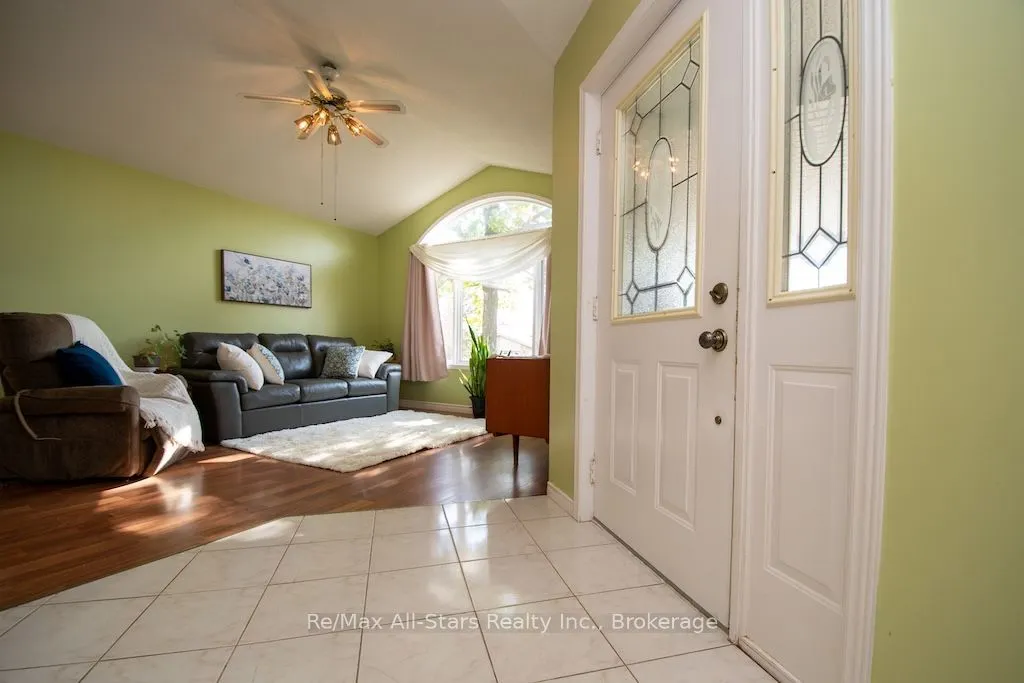 41 Cedartree Lane