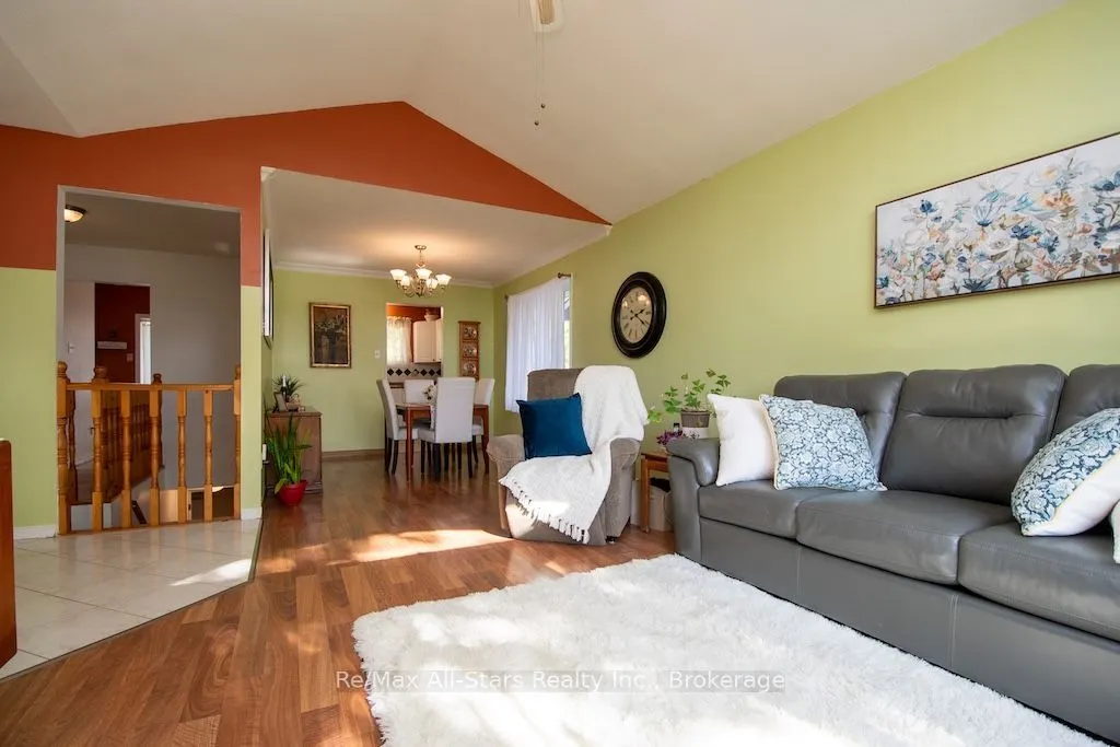 41 Cedartree Lane