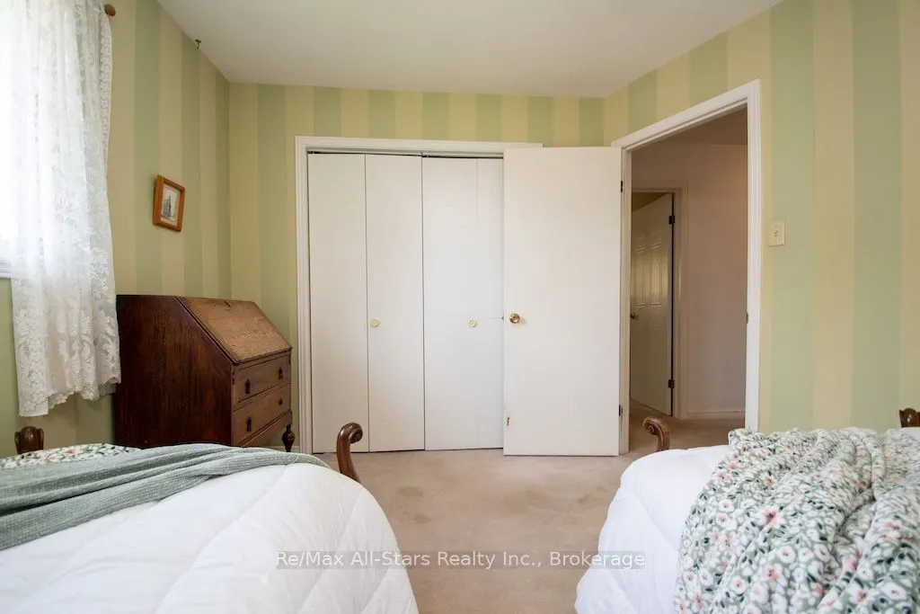 41 Cedartree Lane