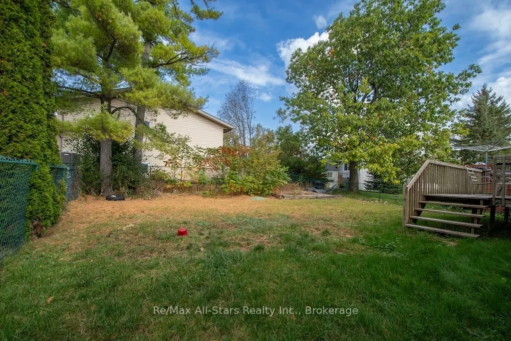 41 Cedartree Lane