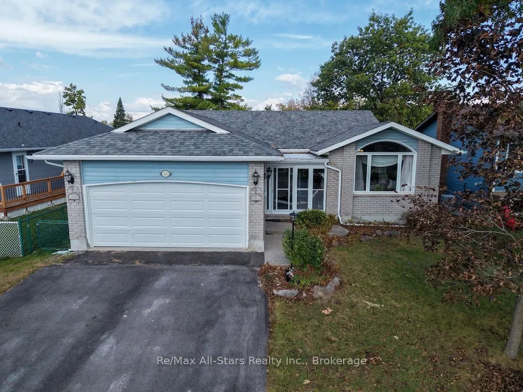 41 Cedartree Lane