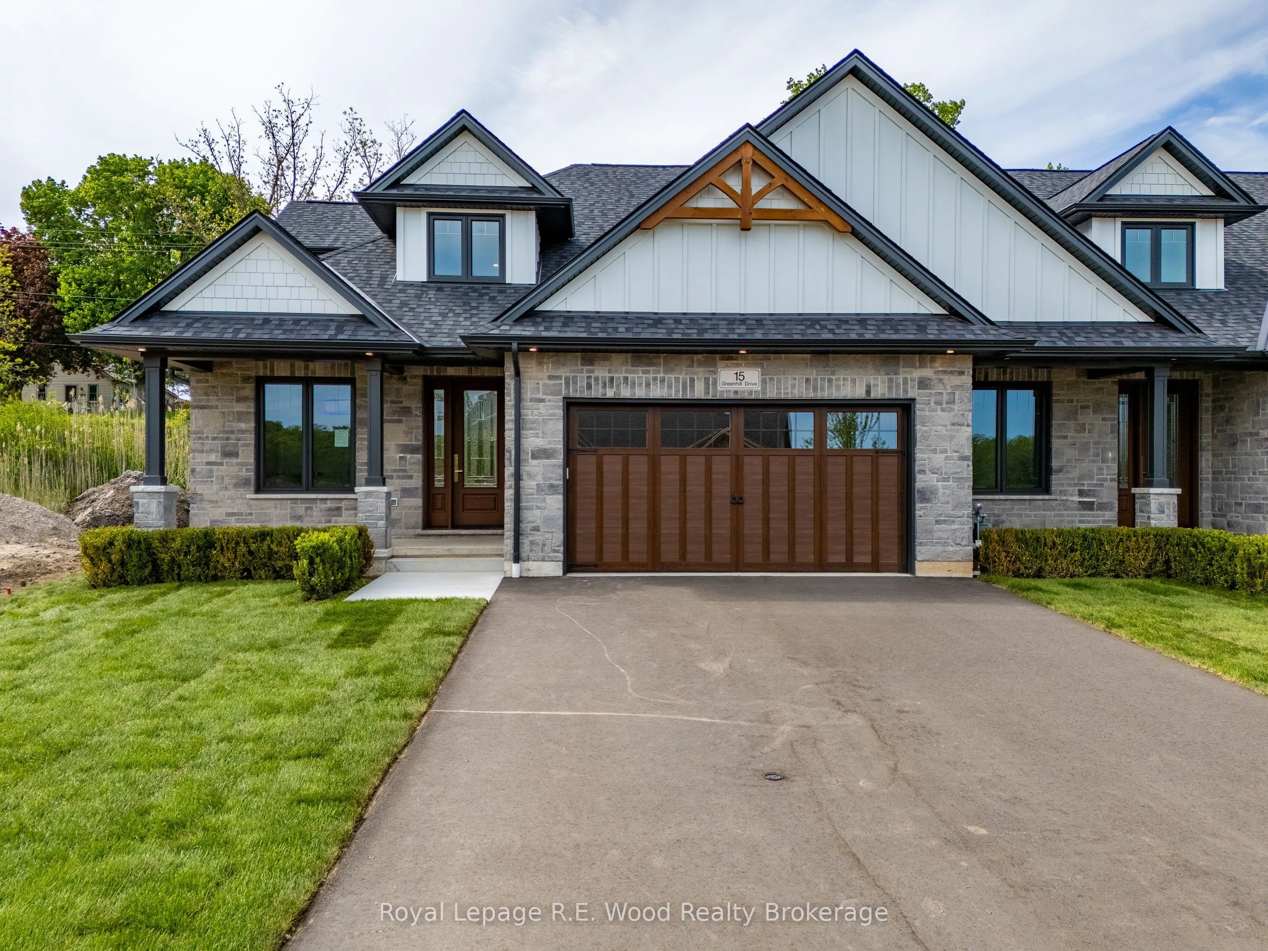 9 Greenhill Drive