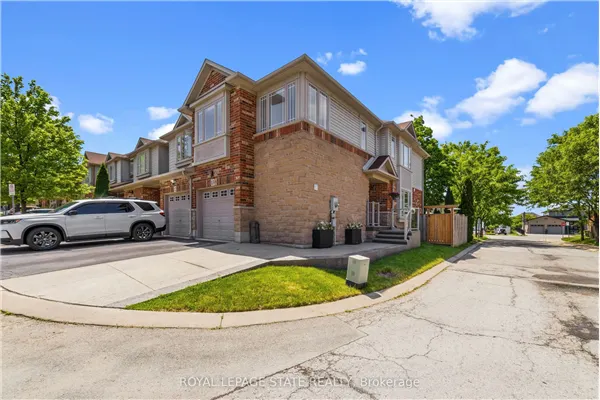 242 Upper Mount Albion Road
