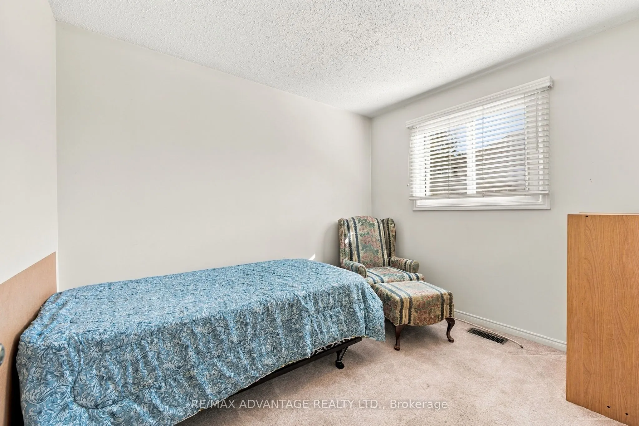15 Cheswick Circle