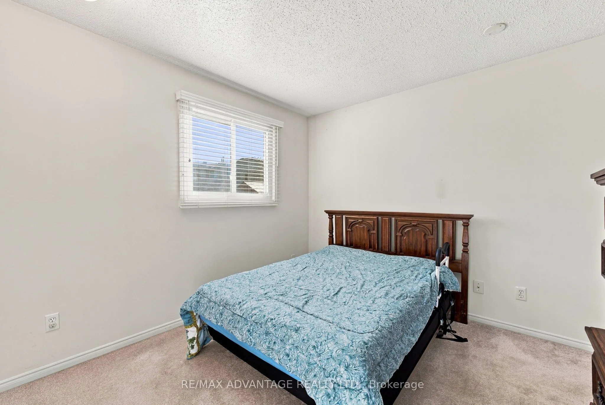 15 Cheswick Circle