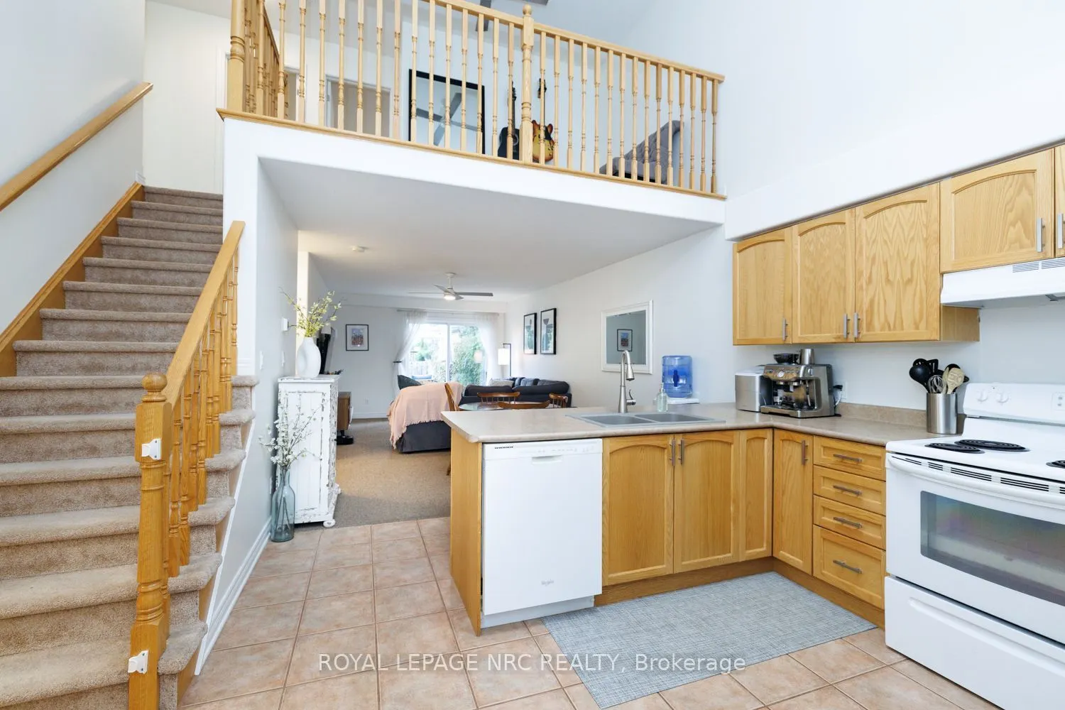 399 Autumn Crescent