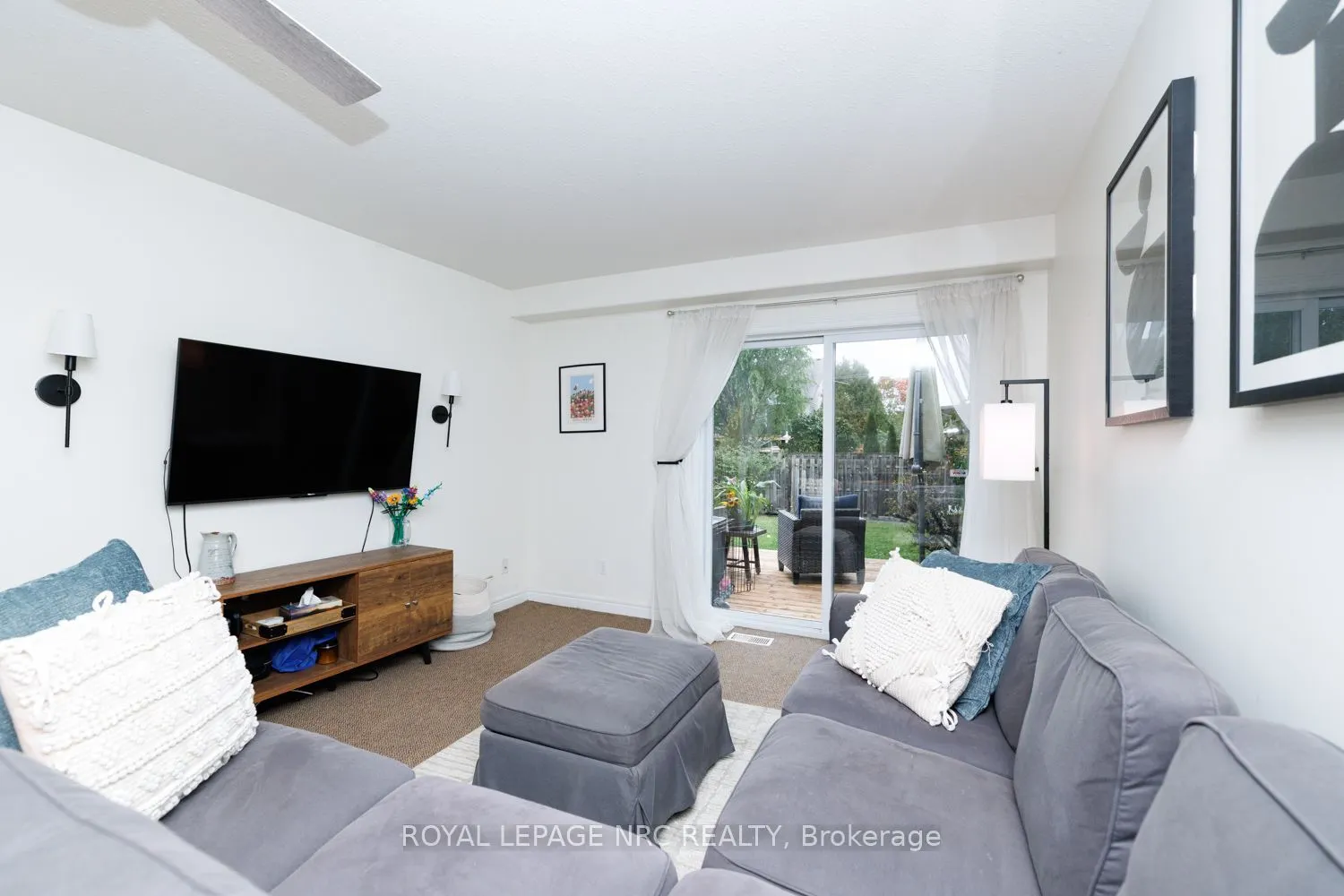 399 Autumn Crescent