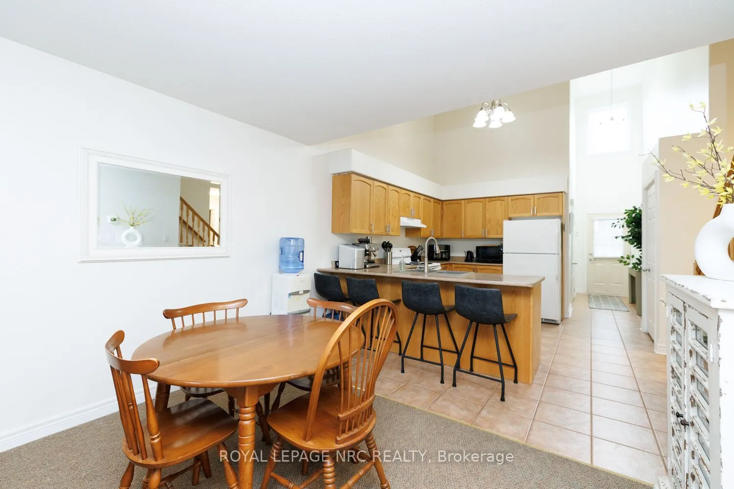 399 Autumn Crescent