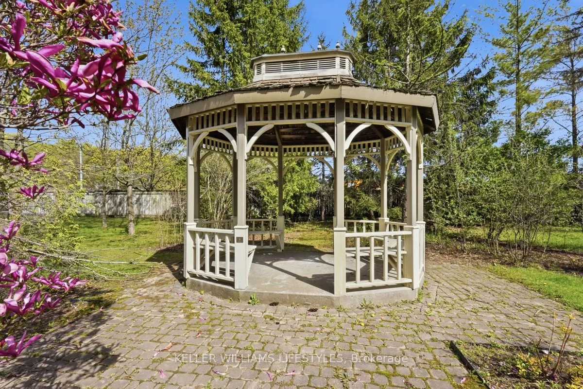519 Riverside Drive #24