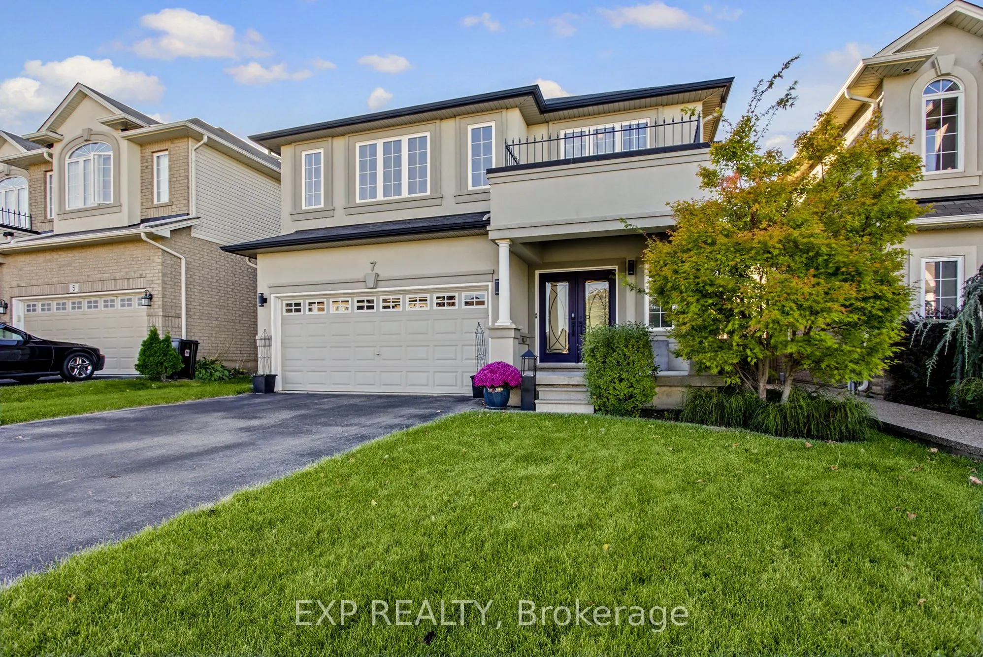 7 Lampman Drive