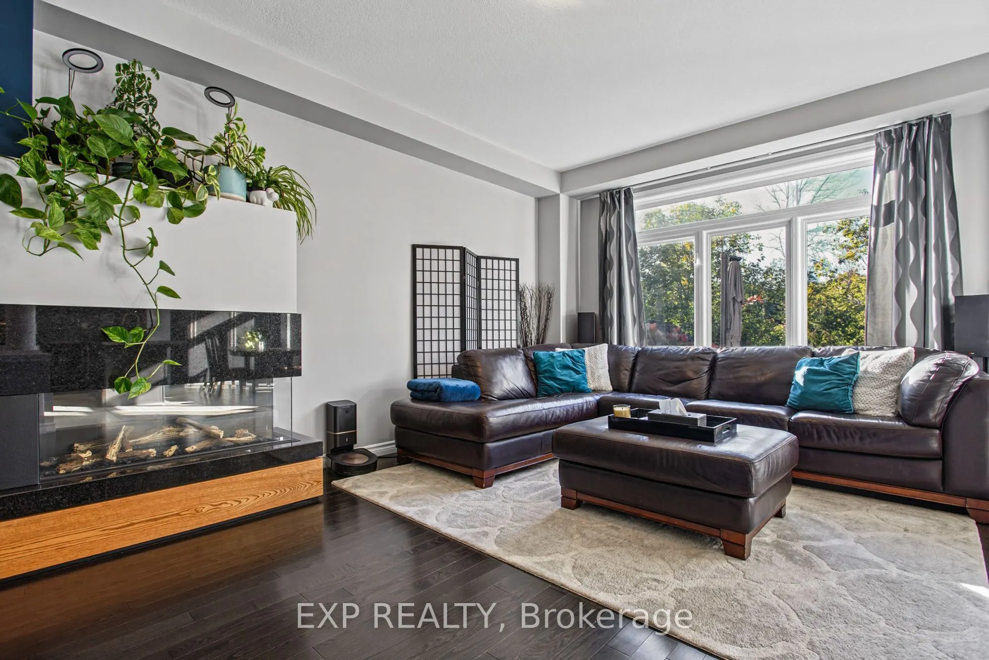 7 Lampman Drive