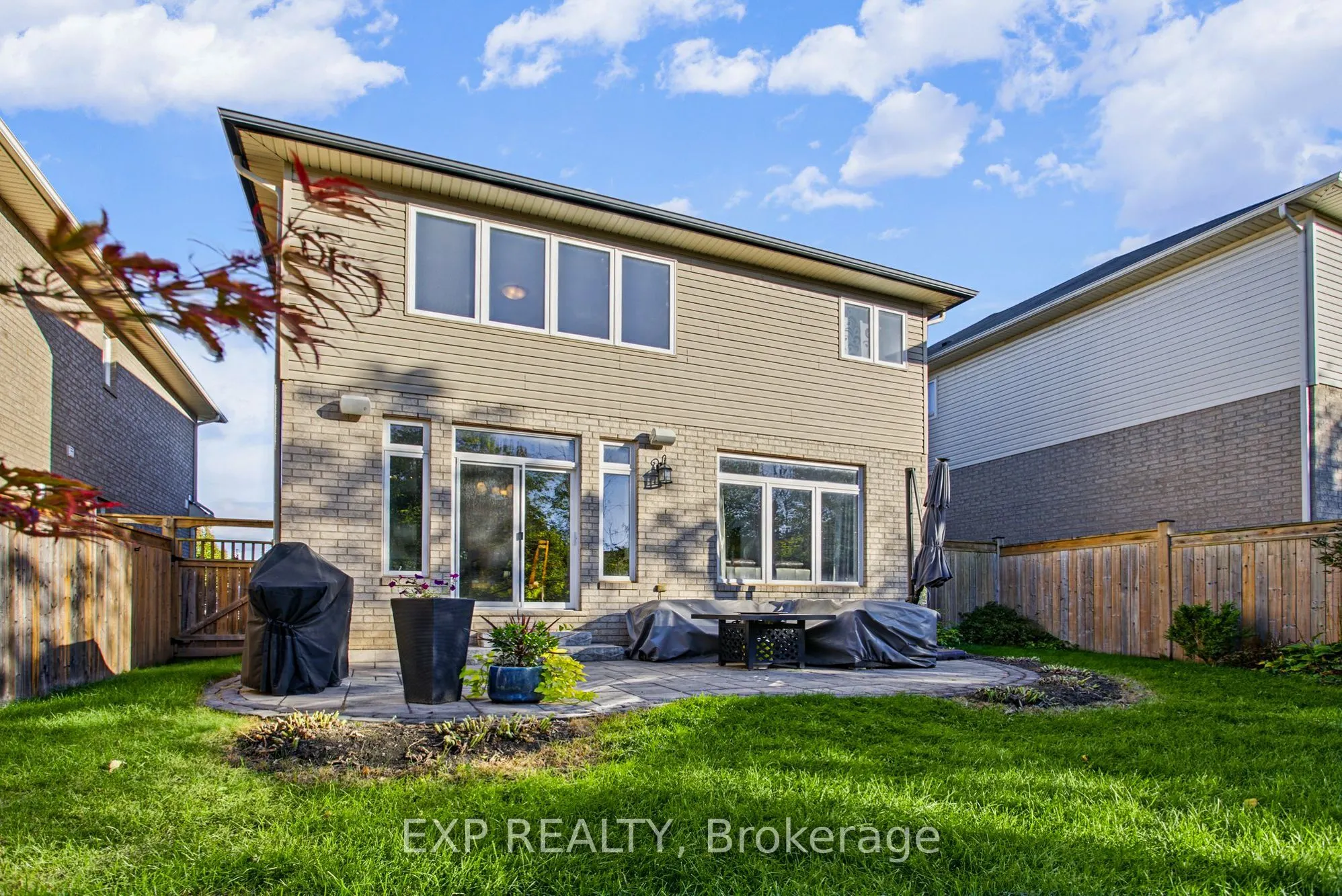 7 Lampman Drive